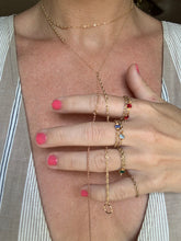 Load image into Gallery viewer, Chunky chain gold ring w/ crystal

